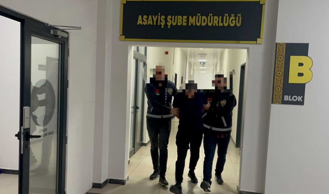Kocaeli'nin Çayırova ilçesi, geçtiğimiz günlerde sokak ortasında yaşanan silahlı saldırı