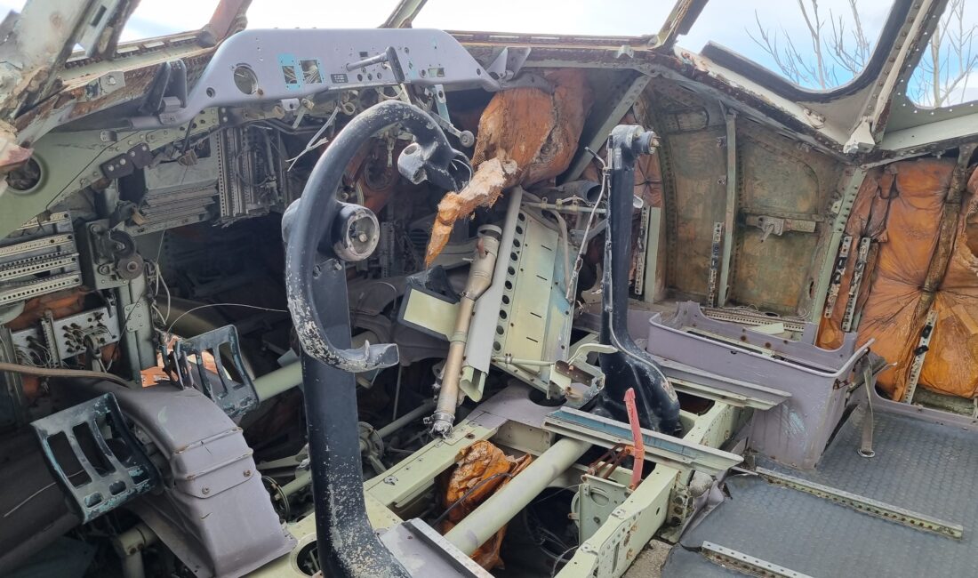 Bursa’da bir geri dönüşüm tesisinin sahasında bulunan dev Boeing 747