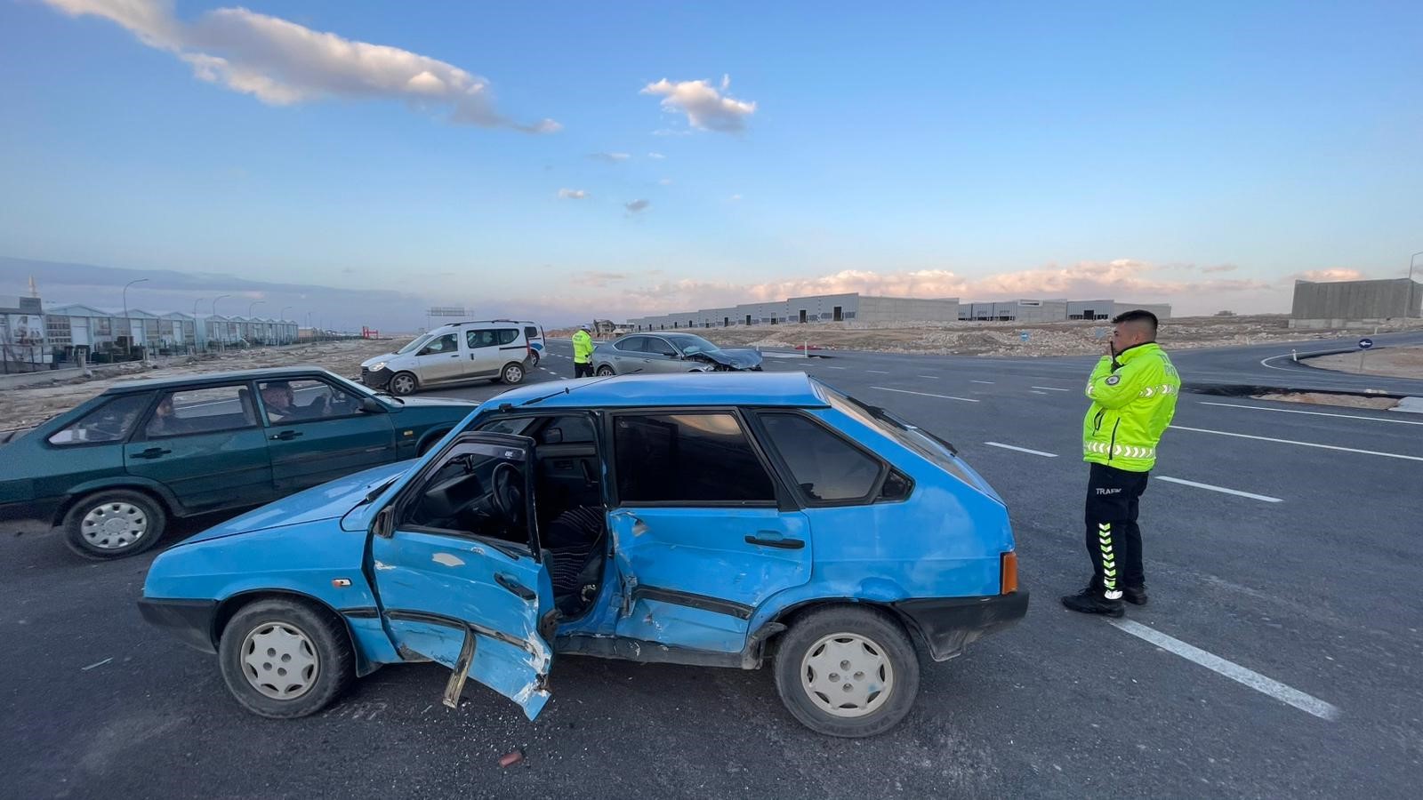 Karaman’da Urgan Mahallesi Yeni Çevre Yolu üzerinde meydana gelen trafik
