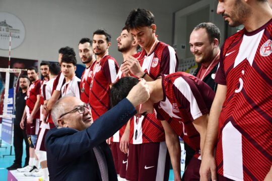 Afyonkarahisar Prof. Dr. Veysel Eroğlu Spor Salonu’nun ev sahipliği yaptığı