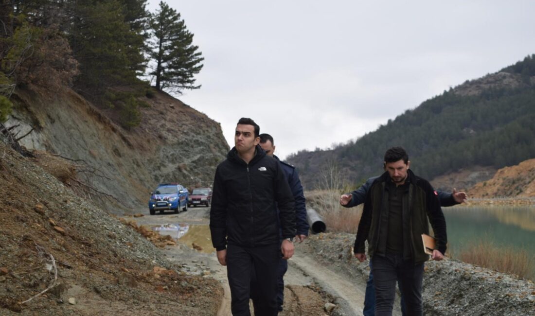 Afyonkarahisar genelinde etkili olan bereketli yağışlar, Sultandağı ilçesinde tedirgin edici