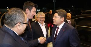 Adalet Bakanı Yılmaz Tunç, çeşitli programlara katılmak üzere Afyonkarahisar’a geldi.