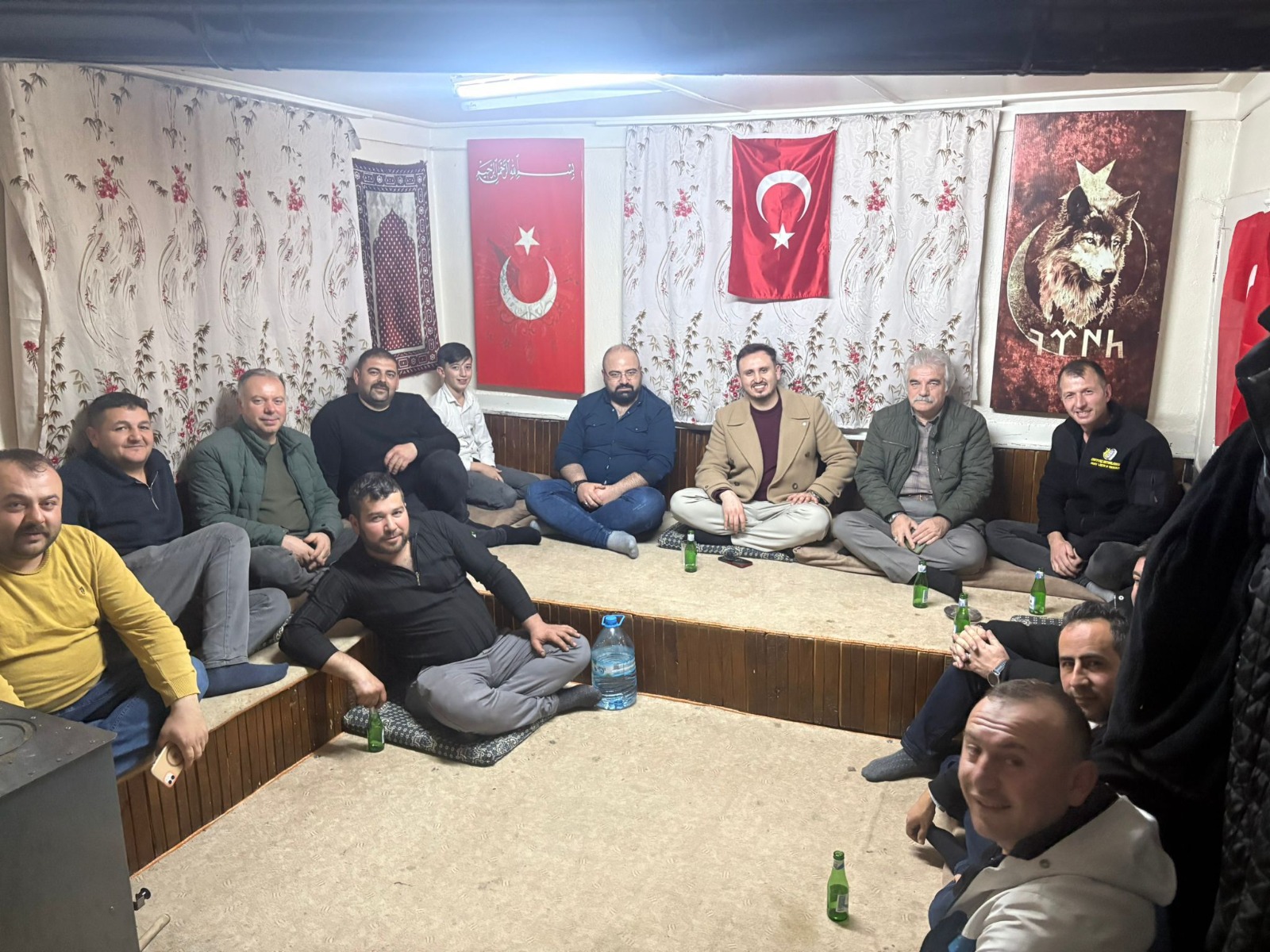 Anahtar Parti Afyonkarahisar Merkez İlçe Başkanı Hasan Yolal ve yönetim