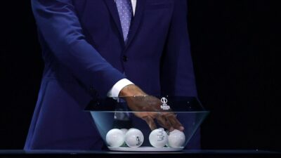 UEFA Şampiyonlar Ligi, Avrupa Ligi ve Konferans Ligi'nde son 16