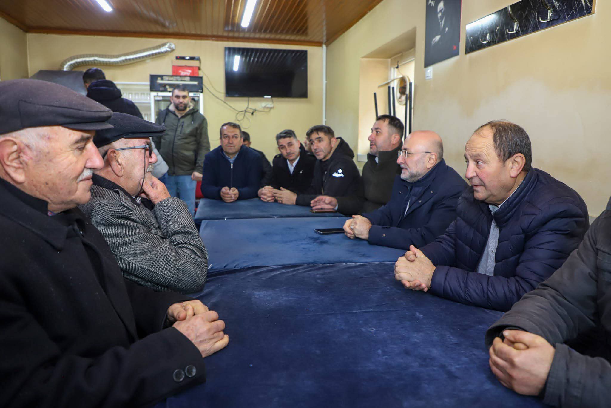 AK Parti Afyonkarahisar İl Başkanı Turgay Şahin, belde ziyaretleri kapsamında