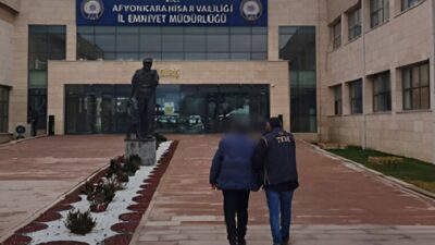 Afyonkarahisar İl Emniyet Müdürlüğü ekipleri tarafından aranan şahıslara yönelik sürdürülen