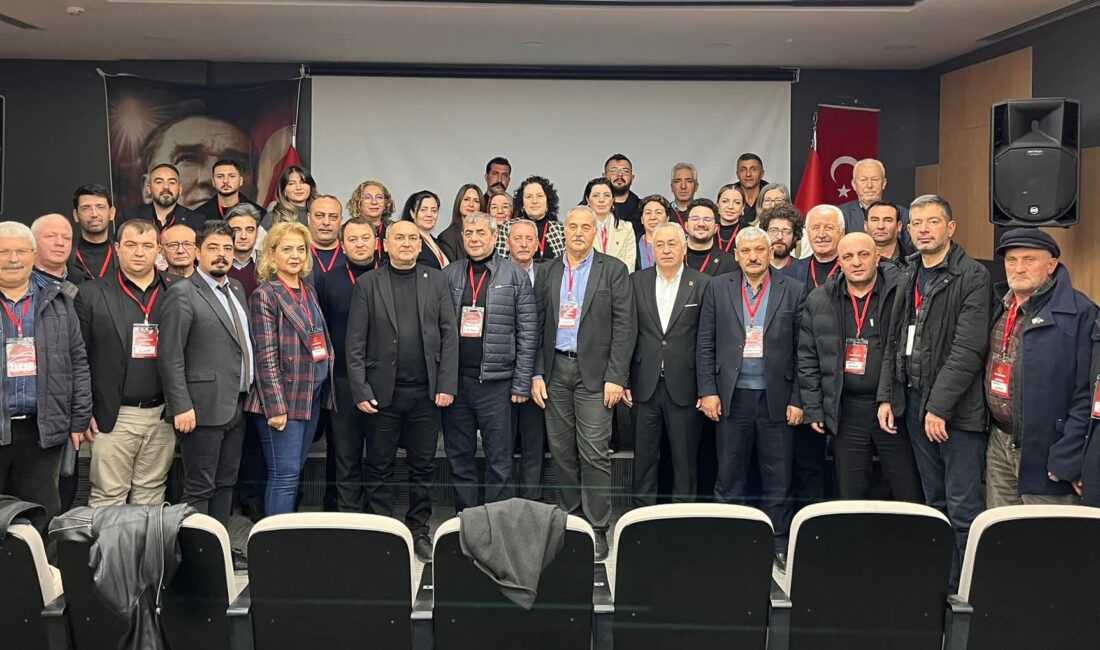 Cumhuriyet Halk Partisi Afyonkarahisar İl Örgütü tarafından düzenlenen “İktidara Doğru