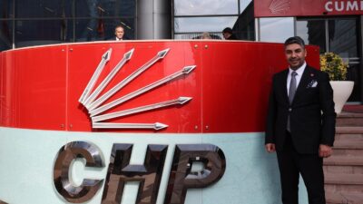 Cumhuriyet Halk Partisi Afyonkarahisar Merkez İlçe Başkanı Murat Albayrak, Büyük