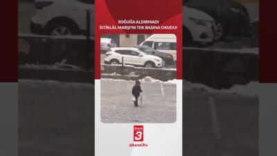 Bitlis’in Mutki ilçesindeki Atatürk İlkokulu’nda bir öğrenci, olumsuz hava şartlarına