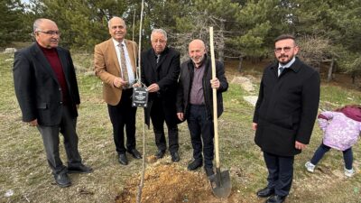 Afyonkarahisar İl Genel Meclisi ile Erkmen Belediyesi iş birliğinde fidan