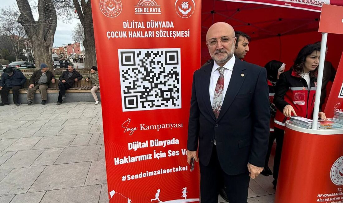 AK Parti Afyonkarahisar İl Başkanı Av. Turgay Şahin, çocukların dijital