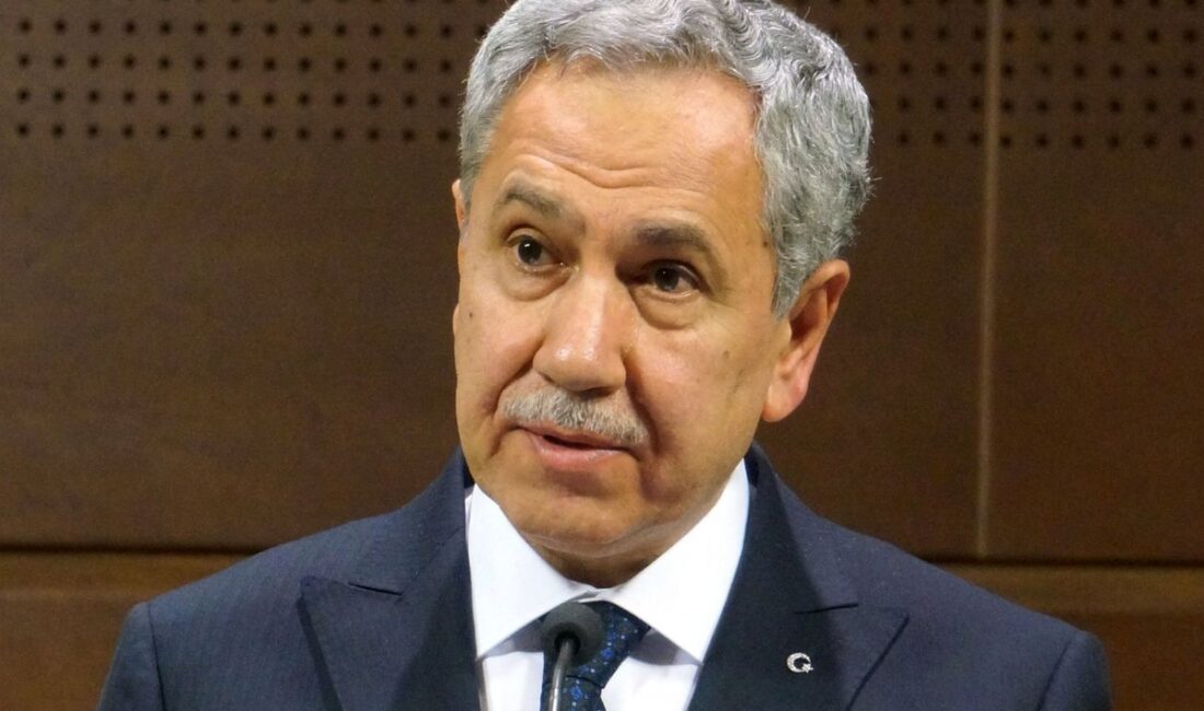 Eski TBMM Başkanı ve Başbakan Yardımcısı Bülent Arınç, Türkiye Büyük