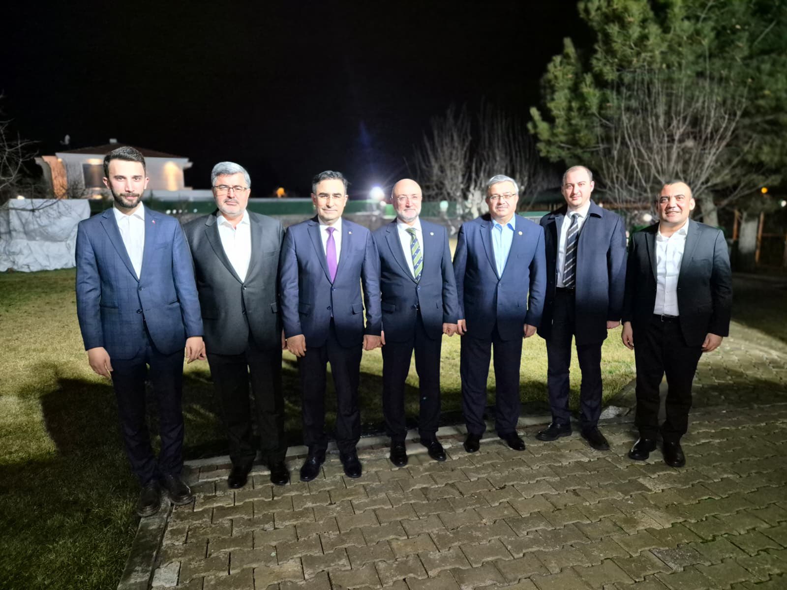 AK Parti Afyonkarahisar Milletvekili Ali Özkaya, şehir için yürütülen çalışmalara
