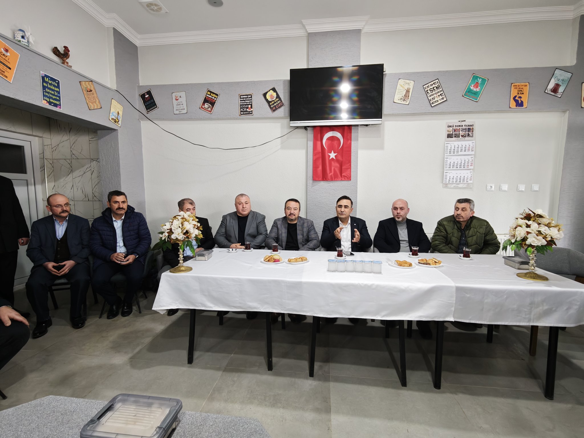 Ak Parti Afyonkarahisar Milletvekili Dr. Hasan Arslan, Sandıklı ilçesinde şoförler