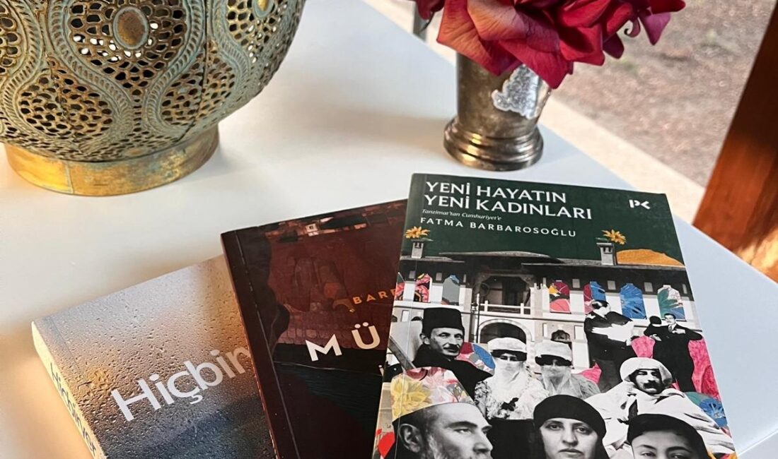 Afyonkarahisar Valisi Doç. Dr. Kübra Güran Yiğitbaşı, edebiyat dünyasının önemli