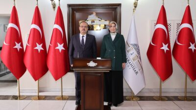 Aydın Valisi Yakup Canbolat, Afyonkarahisar Valisi Doç. Dr. Kübra Güran