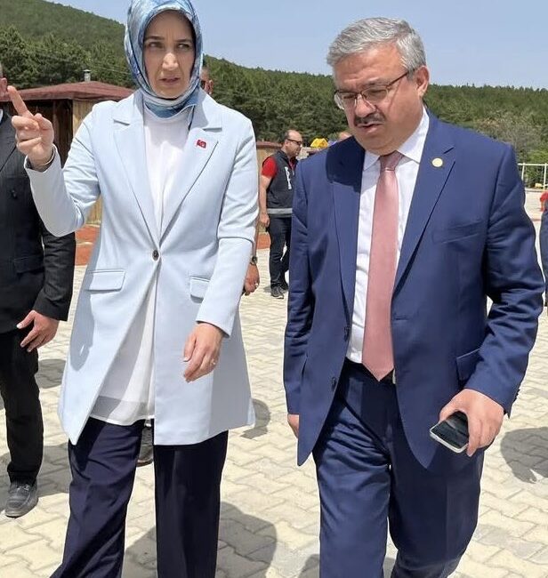 AK Parti Afyonkarahisar Milletvekili ve TBMM Başkanlık Divanı Katip Üyesi