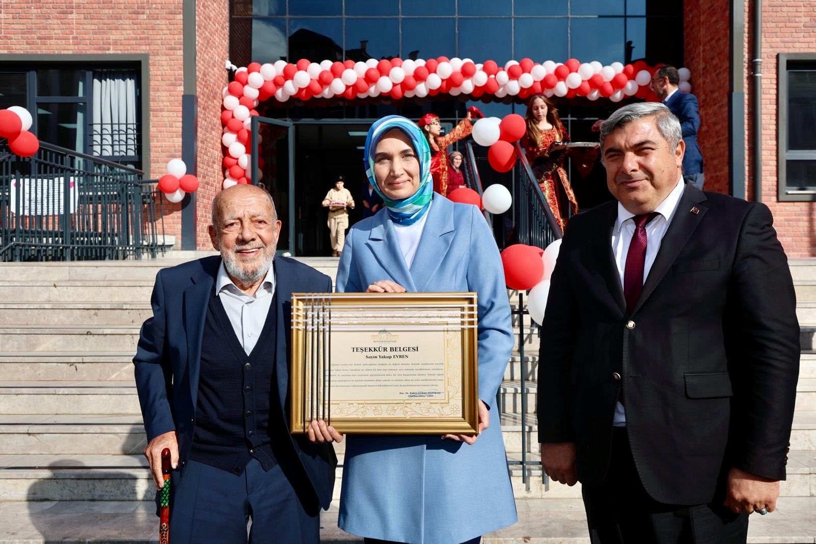 İçişleri Bakanlığı Bakan Yardımcısı Doç. Dr. Kübra Güran Yiğitbaşı, Afyonkarahisar'ın