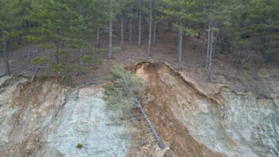 Afyonkarahisar'da su seviyesinin artması ile çevresinde heyelan yaşanan baraj bölgesine