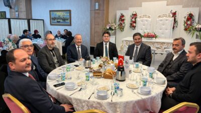 Bolvadinliler Dayanışma ve Yardımlaşma Derneği (BOL-DAV) tarafından Ankara’da düzenlenen iftar