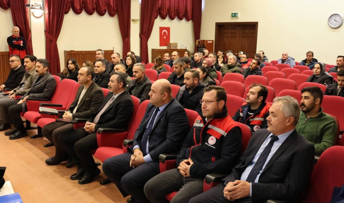 Afyonkarahisar İl Tarım ve Orman Müdürlüğü tarafından personellere yönelik ‘Bitki