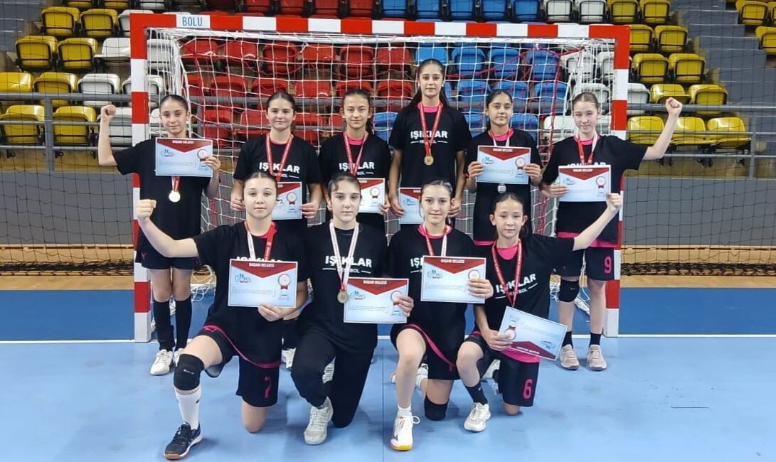 Işıklar Şeker Ortaokulu Yıldız Kızlar Hentbol Takımı, Okul Sporları faaliyetleri