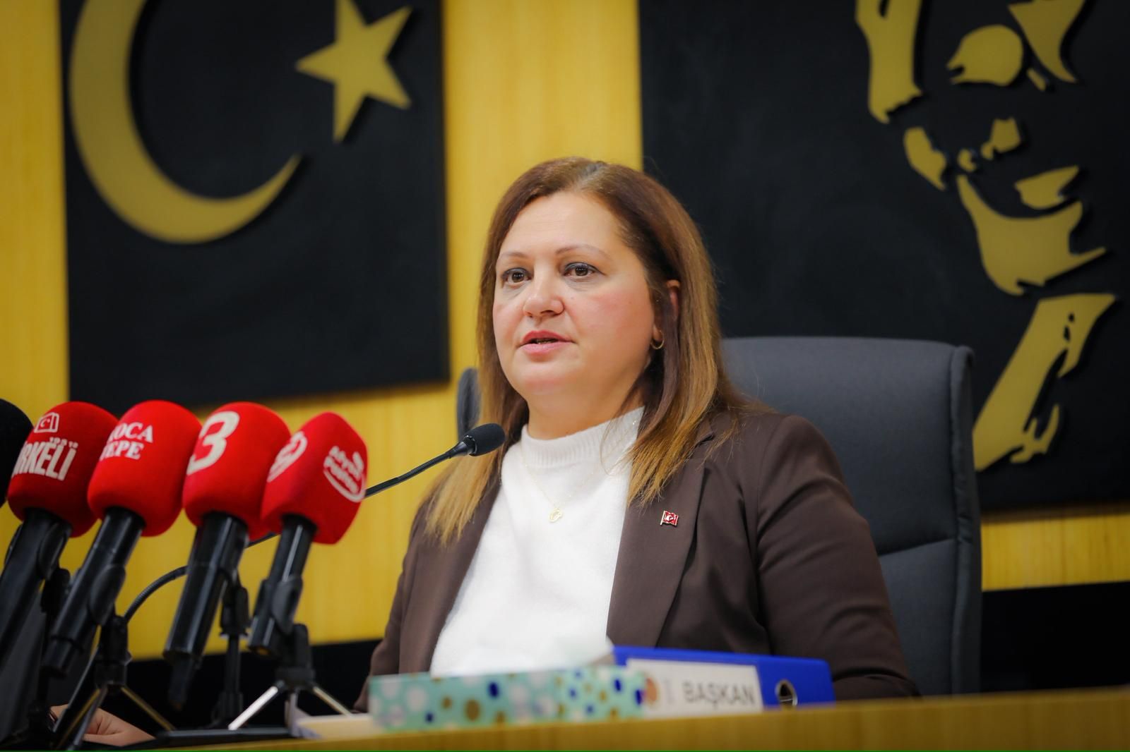 Afyonkarahisar Belediye Meclisi’nin Şubat Ayı olağan toplantısında, şehir gündeminin uzun