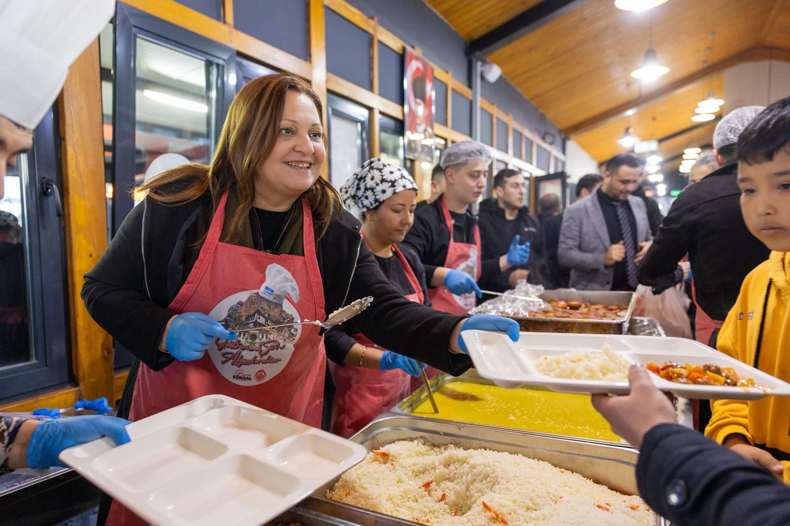 Afyonkarahisar Belediyesi, Ramazan ayının ilk haftasında şehrin farklı noktalarında düzenlediği