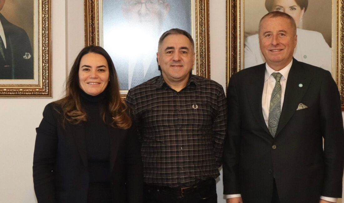 İYİ Parti Genel Başkan Yardımcısı ve Afyonkarahisar Milletvekili Hakan Şeref