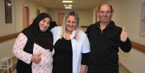 Afyonkarahisar Devlet Hastanesi'ne varis şikayetiyle başvuran Ayşe Dudu Cihan ve