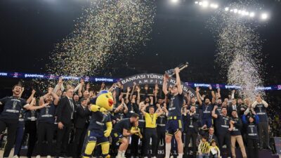 Basketbol Ziraat Bankası Türkiye Kupası finalinde Beşiktaş GAİN'i 91-74 mağlup