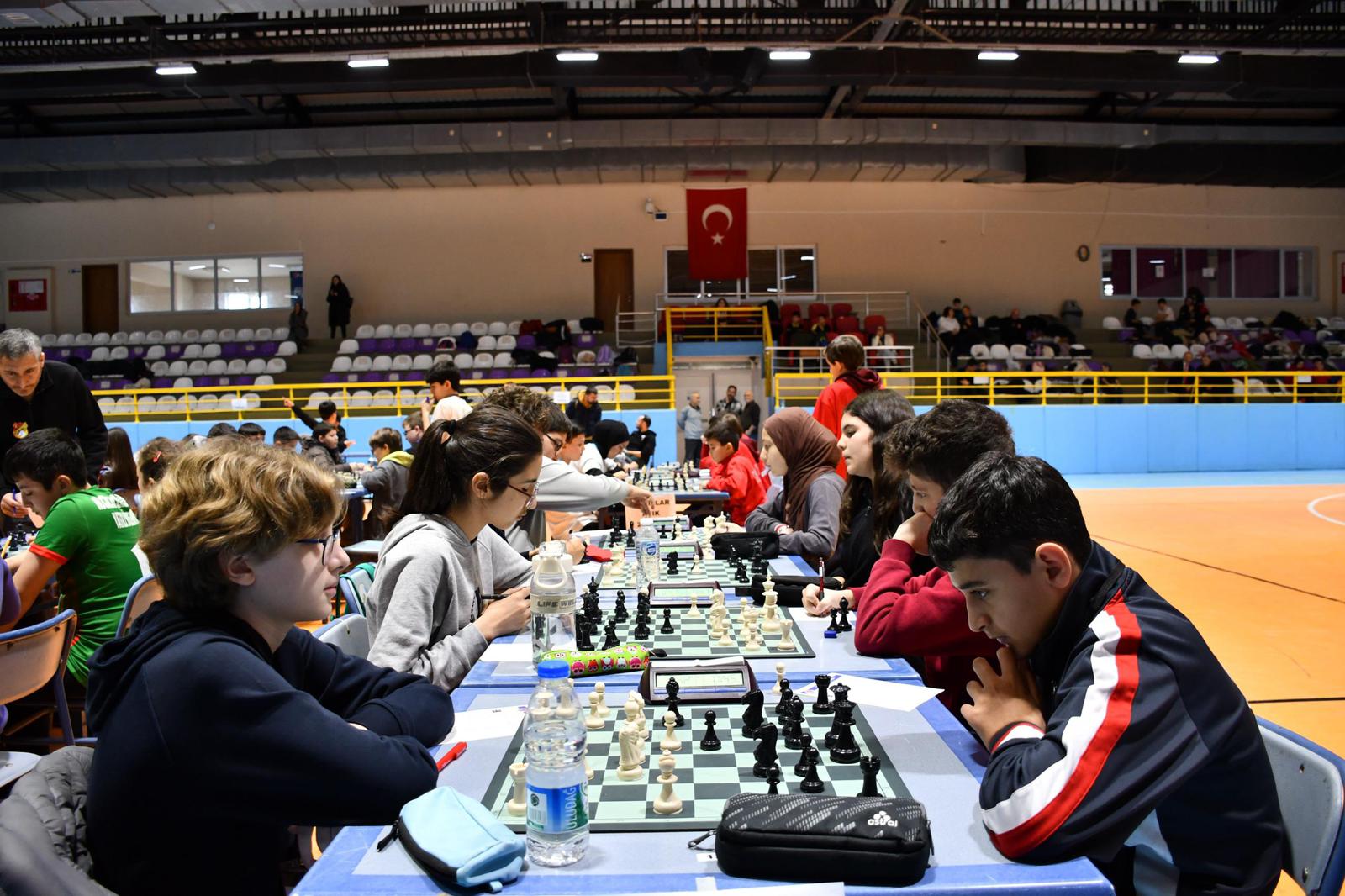 Afyonkarahisar’da Okul Sporları Küçükler ve Yıldızlar Satranç Müsabakaları, Çiğiltepe Spor