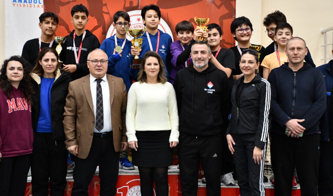 Afyonkarahisar’da Okul Sporları Yıldız Erkekler Tenis Müsabakaları, Kocatepe Spor Kompleksi’nde