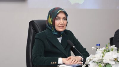 Afyonkarahisar Valisi Doç. Dr. Kübra Güran Yiğitbaşı, umre ibadetini yerine