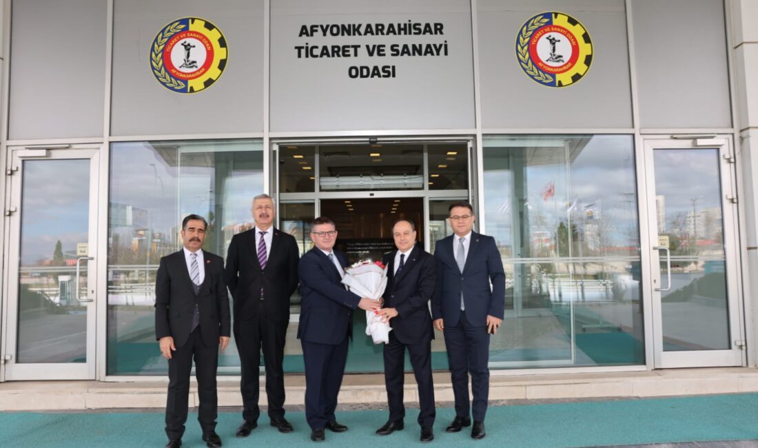 Vergi Haftası etkinlikleri kapsamında, Afyonkarahisar Defterdarlığı heyeti, Afyonkarahisar Ticaret ve