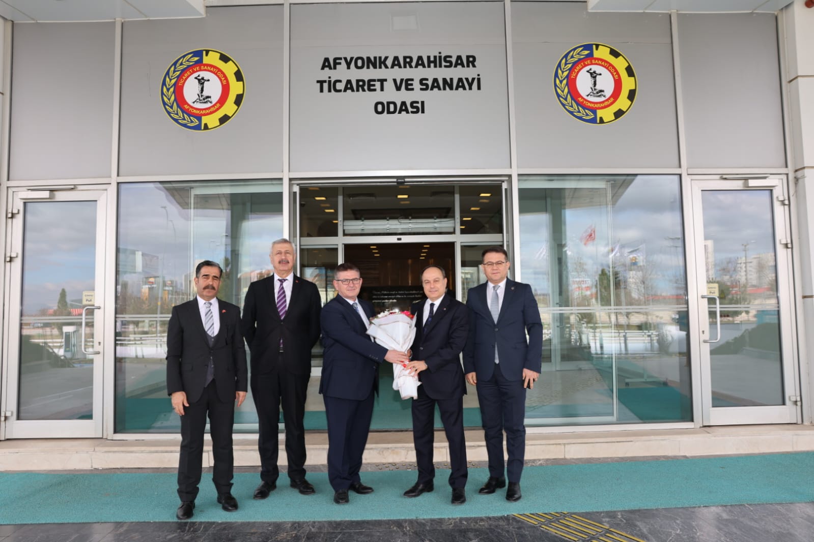 Vergi Haftası etkinlikleri kapsamında, Afyonkarahisar Defterdarlığı heyeti, Afyonkarahisar Ticaret ve