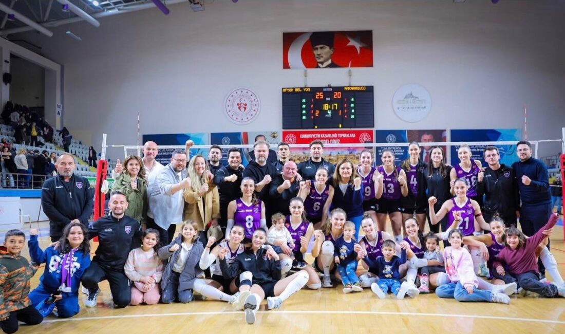 Yüntaş Voleybol Takımı, bugün oynanan Sigorta Shop MKE Ankaragücü Spor