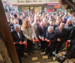 Afyonkarahisar’da 1860 yılından bu yana lezzet geleneğini sürdüren Akkent, kentin