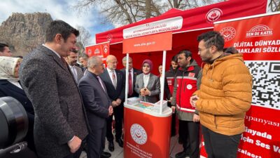 Bir dizi ziyaret kapsamında Afyonkarahisar’a gelen Aile ve Sosyal Hizmetler