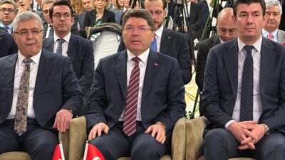 Adalet Bakanı Yılmaz Tunç, Afyonkarahisar’da düzenlenen Adalet Bakanlığı ile Yargıtay