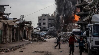İsrail ordusu, ateşkese rağmen Gazze Şeridi’nin farklı bölgelerine yönelik saldırılarını