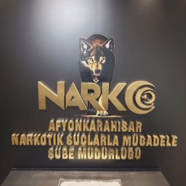 Emniyet Müdürlüğü ekiplerinin uyuşturucu ile mücadele çalışmaları kapsamında bir uygulama