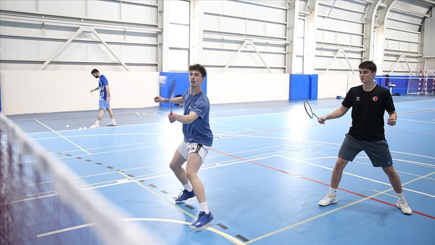 Milli badmintoncu Mert Seven ve Gökay Göl, Avrupa Erkekler Takım