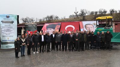 AK Parti Afyonkarahisar Milletvekili Ali Özkaya, Emirdağ ilçesinde teşkilat mensupları,