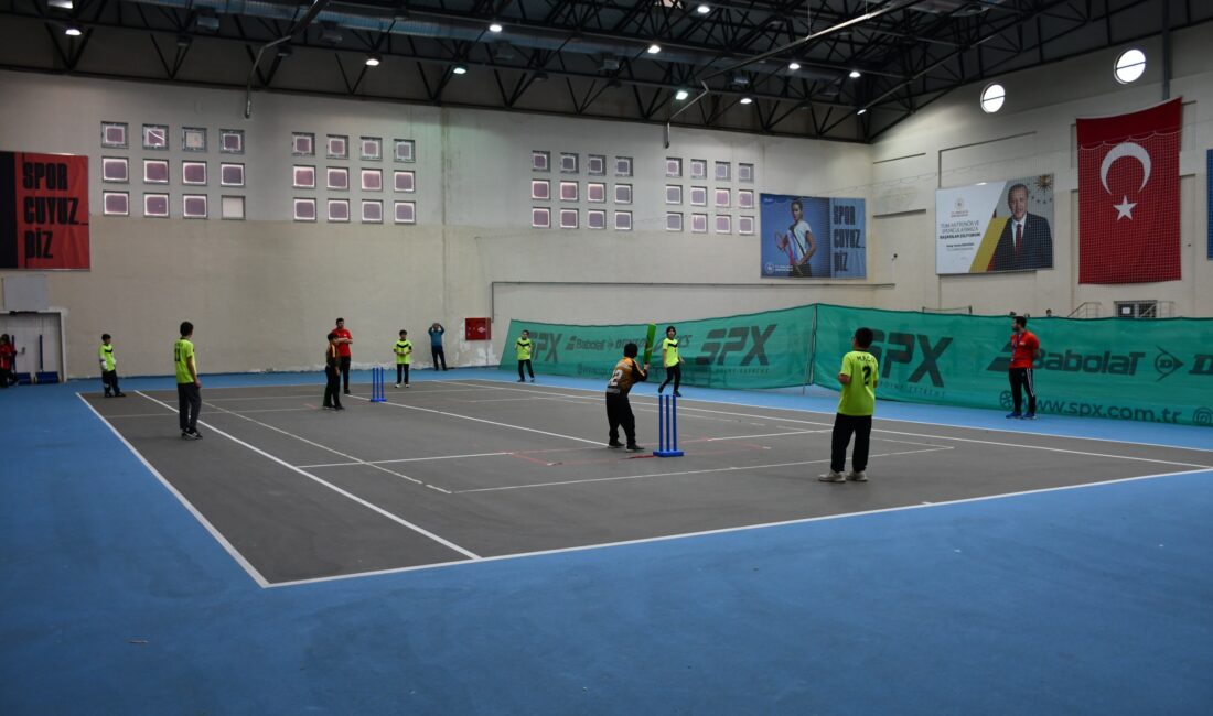 Afyonkarahisar Kocatepe Spor Kompleksi, son yıllarda popülerliği hızla artan kriket