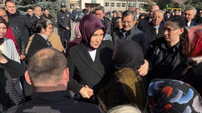 Afyonkarahisar'ın ilk kadın valisi olarak görev yapan ve halkın sevgisini