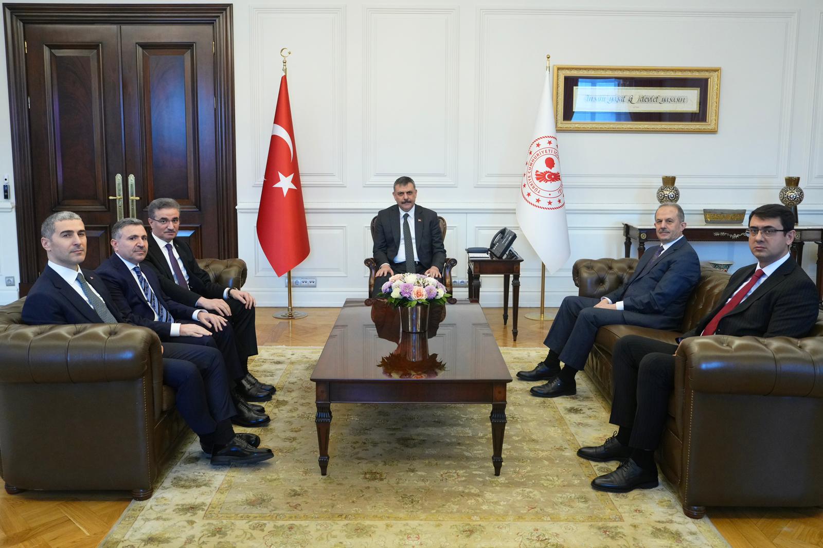 Cumhurbaşkanı Recep Tayyip Erdoğan’ın tensipleriyle yeni görev yerlerine atanan valiler,