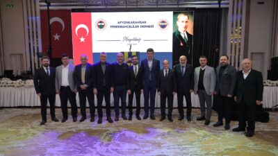 Ramazan ayının manevi atmosferi, bu akşam düzenlenen geleneksel iftar programında