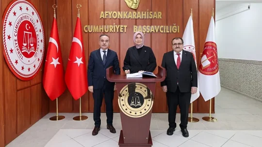 İçişleri Bakan Yardımcılığı görevine atanan Afyonkarahisar Valisi Doç. Dr. Kübra