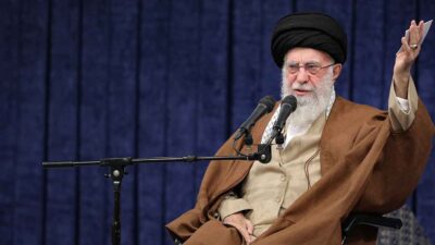 İran İslam Cumhuriyeti’nde deprem etkisi yaratan haber, devlet kademelerinden gelen